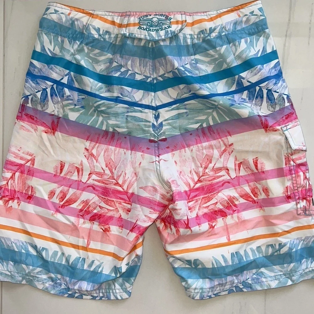 Just Bones Boardwear Board Shorts with Printed Design Size 31 - Picture 5 of 7